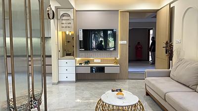 Living Room Image of 2106 Sq.ft 3 BHK Apartment / Flat for sale in Vasna Ahmedabad for Rs. 15500000