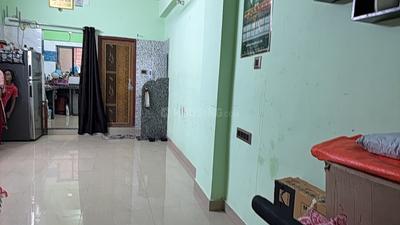Living Room Image of 760 Sq.ft 2 BHK Builder Floor for sale in Picnic Garden Kolkata for Rs. 3500000