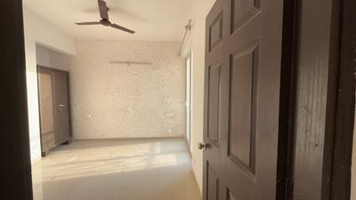 Bedroom Image of 910 Sq.ft 2.5 BHK Apartment / Flat for sale in Prateek Grand City, Siddharth Vihar Ghaziabad for Rs. 10700000