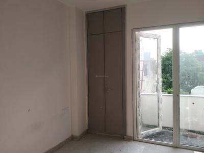 Bedroom Image of 800 Sq.ft 2 BHK Builder Floor for sale in Vikaspuri New Delhi for Rs. 13000000