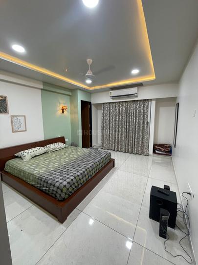 Bhayli Bedroom 1