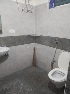 Bathroom Image of 1600 Sq.ft 2 BHK Apartment / Flat for rent in Bhagatnagar Karimnagar for Rs. 18000