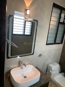 Bathroom Image of 1125 Sq.ft 2 BHK Builder Floor for rent in Sector 46 Gurgaon for Rs. 31000