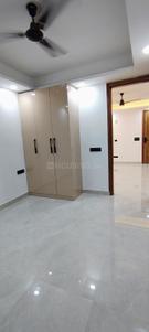 Bedroom Image of 700 Sq.ft 2 BHK Apartment / Flat for rent in Sultanpur New Delhi for Rs. 32000