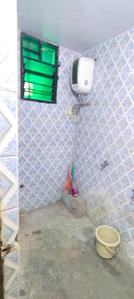 Bathroom Image of 1200 Sq.ft 2 BHK Apartment / Flat for rent in Dharampeth Nagpur for Rs. 22000