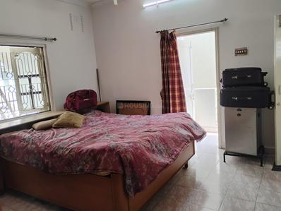 Bedroom Image of 800 Sq.ft 1 BHK Duplex for rent in Alkapuri Vadodara for Rs. 18000