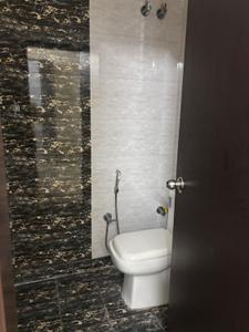 Bathroom Image of 2250 Sq.ft 3.5 BHK Villa for rent in HL City, sector 37 Bahadurgarh for Rs. 28000