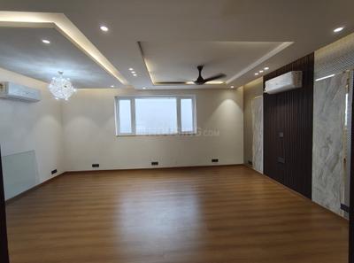 Hall Image of 3250 Sq.ft 4 BHK Builder Floor for rent in DLF Phase 4 Gurgaon for Rs. 120000