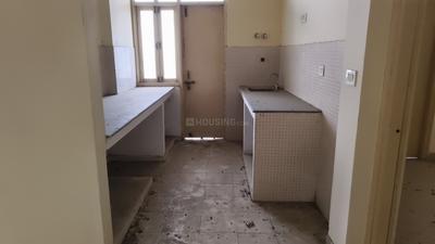Kitchen Image of 2150 Sq.ft 3.5 BHK Apartment / Flat for sale in RAS Palm Residency, Sector 76 Faridabad for Rs. 10500000