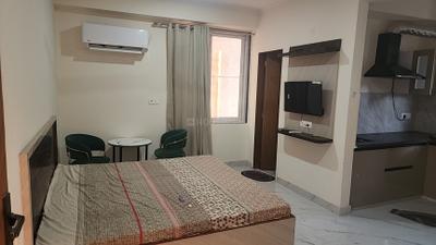 Bedroom Image of 600 Sq.ft 1 RK Apartment / Flat for rent in Karolan Ka Barh Jaipur for Rs. 15500