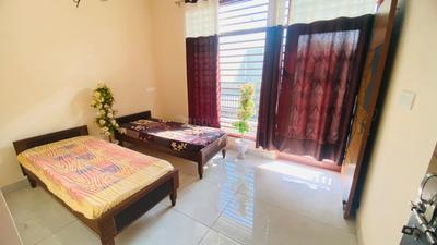 Bedroom Image of 200 Sq.ft 4 BHK Independent House for rent in Bajwa NRI Apartments, Kharar Mohali for Rs. 6000
