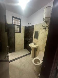 Image of 900 Sq.ft 3 BHK Builder Floor for rent in Mayur Vihar Phase 1, New Delhi for Rs. 30000