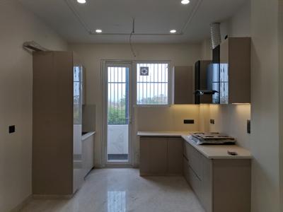 Kitchen Image of 1200 Sq.ft 3 BHK Builder Floor for sale in Paschim Vihar New Delhi for Rs. 28000000