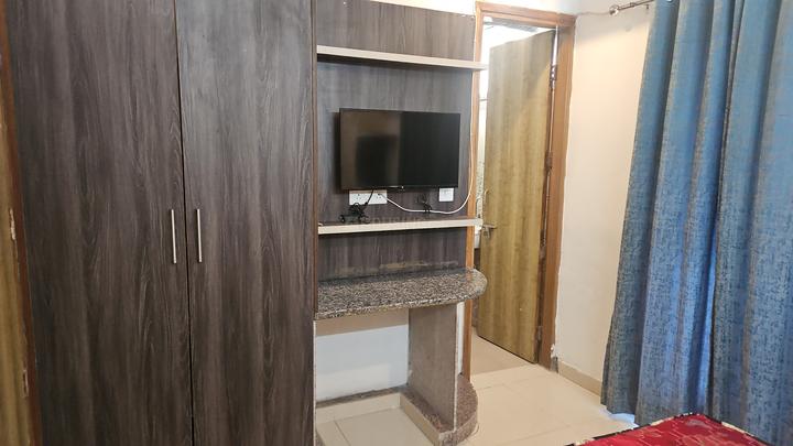 Luxurious bhk Sector 43 Bedroom 1