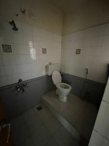 Bathroom Image of 1100 Sq.ft 2 BHK Apartment / Flat for rent in Kumar Parisar, Kothrud Pune for Rs. 40000