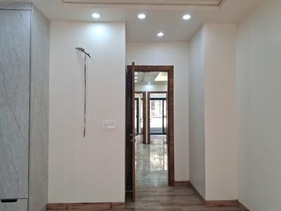 Bedroom Image of 1200 Sq.ft 3 BHK Builder Floor for sale in Paschim Vihar New Delhi for Rs. 23500000