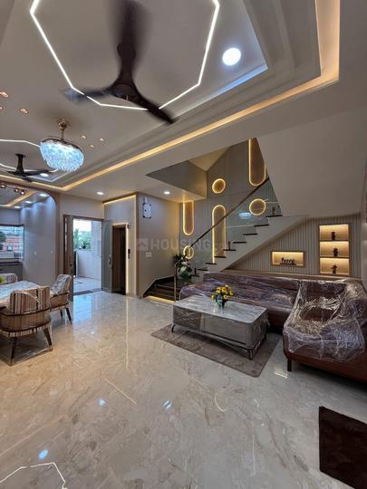 Amrapali Circle, Vaishali Nagar Extension Main Image 1