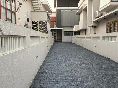 Image of 2800 Sq.ft 4 BHK Independent House for sale in Kakkanad, Kochi for Rs. 18500000