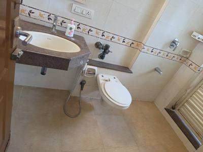 Image of 850 Sq.ft 2 BHK Apartment / Flat for sale in K Raheja Interface Heights, Malad West, Mumbai for Rs. 26000000