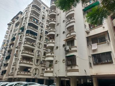 Image of 1260 Sq.ft 3 BHK Apartment / Flat for sale in Shivalik Sachin Tower, Shyamal, Ahmedabad for Rs. 8800000