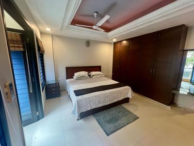 Bedroom Image of 1900 Sq.ft 3 BHK Apartment / Flat for sale in Race Course Vadodara for Rs. 15000000
