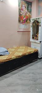 Bedroom Image of 450 Sq.ft 2 BHK Builder Floor for sale in Tri Nagar New Delhi for Rs. 4500000