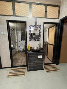 Hall Image of 800 Sq.ft 2 BHK Apartment / Flat for rent in Mulund West Mumbai for Rs. 50000