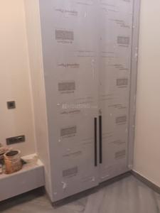 Bedroom Image of 1350 Sq.ft 3 BHK Builder Floor for sale in Mansarover Garden New Delhi for Rs. 32500000
