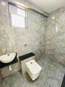 Bathroom Image of 1300 Sq.ft 3 BHK Apartment / Flat for sale in Bhayli Vadodara for Rs. 4875000