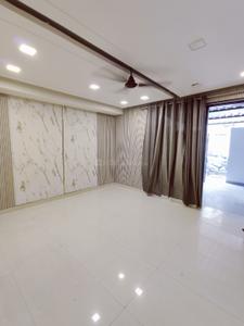 Bedroom Image of 600 Sq.ft 1 BHK Builder Floor for rent in Ramesh Nagar New Delhi for Rs. 25000