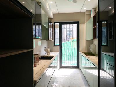 Kitchen Image of 1800 Sq.ft 3 BHK Builder Floor for sale in BPTP Astaire Garden Floors, Sector 70A Gurgaon for Rs. 24500000