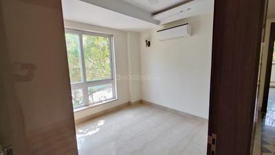 Bedroom Image of 2700 Sq.ft 3 BHK Builder Floor for rent in Navjeevan Vihar New Delhi for Rs. 160000
