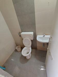 Bathroom Image of 818 Sq.ft 2 BHK Apartment / Flat for rent in Adani Aangan, Shantigram Ahmedabad for Rs. 30000