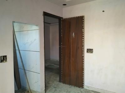 Bedroom Image of 800 Sq.ft 3 BHK Apartment / Flat for sale in Sector 4 Rohini New Delhi for Rs. 4500000