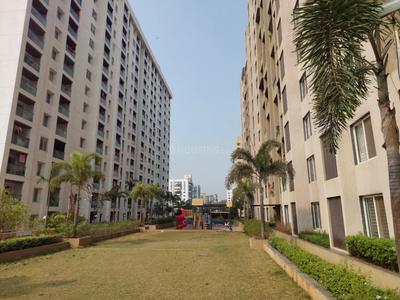 Image of 1050 Sq.ft 2 BHK Apartment / Flat for rent in Kohinoor Presidentia, Ghorpadi, Pune for Rs. 36000