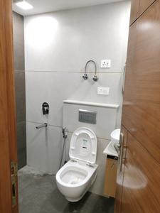 Bedroom Three Image of 2800 Sq.ft 5 BHK Apartment / Flat for sale in Ashoka Enclave, Sector 11 Dwarka New Delhi for Rs. 42500000