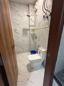 Bathroom Image of 800 Sq.ft 2 BHK Builder Floor for rent in HUDA Plot Sector 42, Sector 42 Gurgaon for Rs. 45000