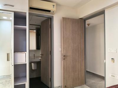 Bedroom Image of 1900 Sq.ft 4 BHK Apartment / Flat for sale in Lodha Aura, Sion Mumbai for Rs. 77000000