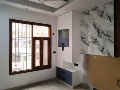 Bedroom Image of 1250 Sq.ft 3 BHK Builder Floor for sale in Sector 22 Rohini New Delhi for Rs. 14900000