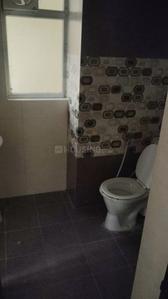 Bathroom Image of 1350 Sq.ft 3 BHK Apartment / Flat for rent in Rise Organic Homes Phase 1, Mahurali Ghaziabad for Rs. 23000
