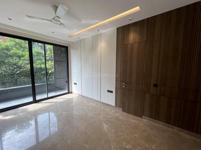 Bedroom Image of 2250 Sq.ft 3 BHK Builder Floor for sale in Saket New Delhi for Rs. 63000000
