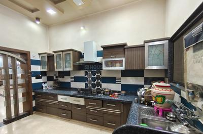 Kitchen Image of 3150 Sq.ft 3.5 BHK Independent House for sale in Maninagar Ahmedabad for Rs. 42500000