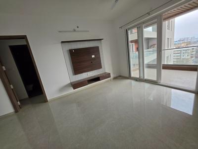 Hall Image of 2300 Sq.ft 4 BHK Apartment / Flat for rent in Swapna Shilp, Kothrud Pune for Rs. 98000