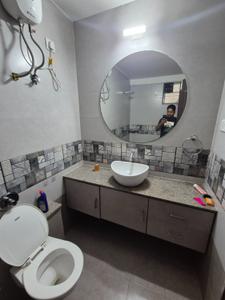 Bathroom Image of 2000 Sq.ft 3 BHK Apartment / Flat for sale in Chhani Vadodara for Rs. 8000000