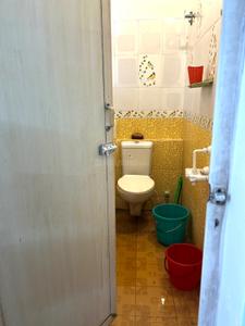 Bathroom Image of 1200 Sq.ft 2 BHK Independent House for rent in Tharamani Chennai for Rs. 33000