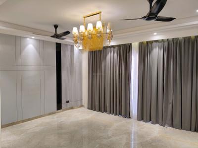 Living Room Image of 2700 Sq.ft 4 BHK Builder Floor for sale in Ansal Api Esencia, Sector 67 Gurgaon for Rs. 24500000
