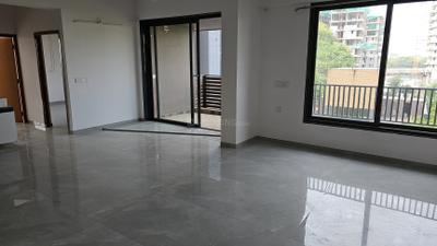 Living Room Image of 2200 Sq.ft 3 BHK Apartment / Flat for rent in Kaavyaratna Antriksh, Randesan Gandhinagar for Rs. 35000