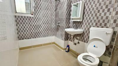 Bathroom Image of OLESTAYS  in Noida Extension, Greater Noida