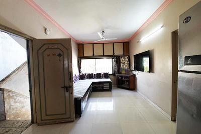 Hall Image of 855 Sq.ft 2 BHK Apartment / Flat for sale in Satellite Ahmedabad for Rs. 5500000