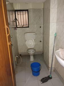Bathroom Image of 1150 Sq.ft 3 BHK Apartment / Flat for sale in Jadavpur Kolkata for Rs. 5500000